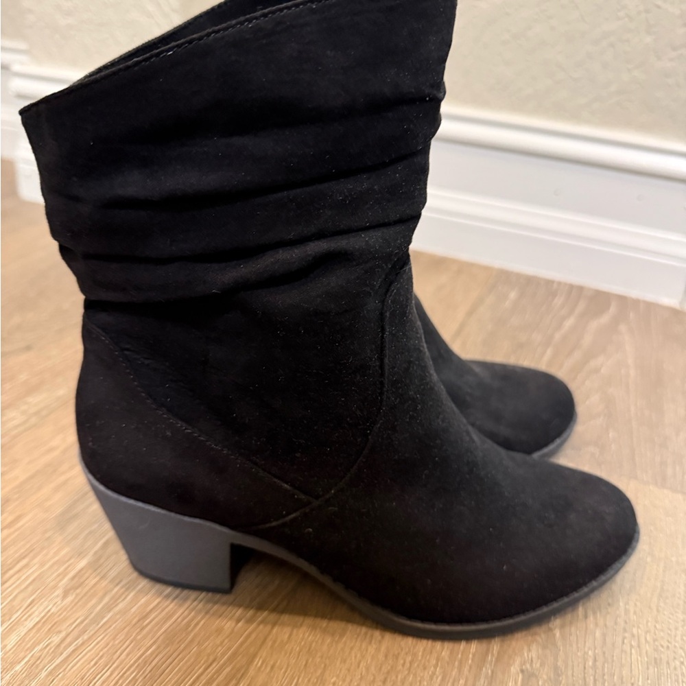 Rocket Dog Black Suede Women's Ankle Boots
